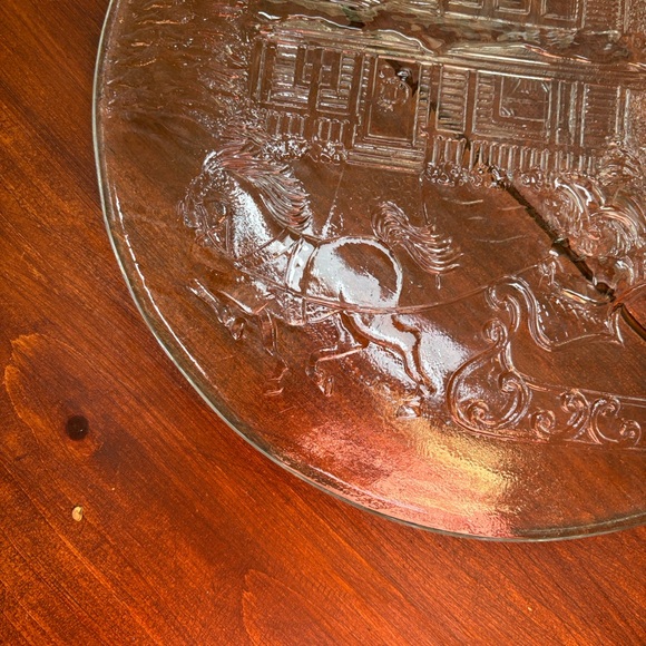 2504 Libbey Glass Vintage Serving Platter Christmas Winter Sleigh Ride Scene - Picture 6 of 6